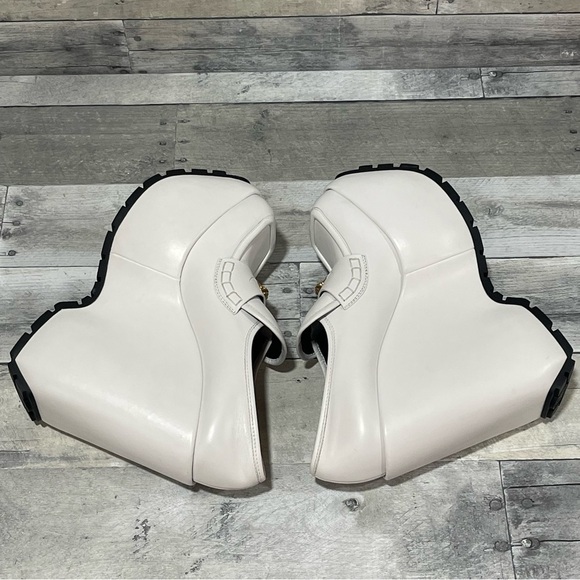 VERSACE Leather Platform Wedge Heels with Signature Medusa Logo - White - Sz- 10 - Picture 11 of 14